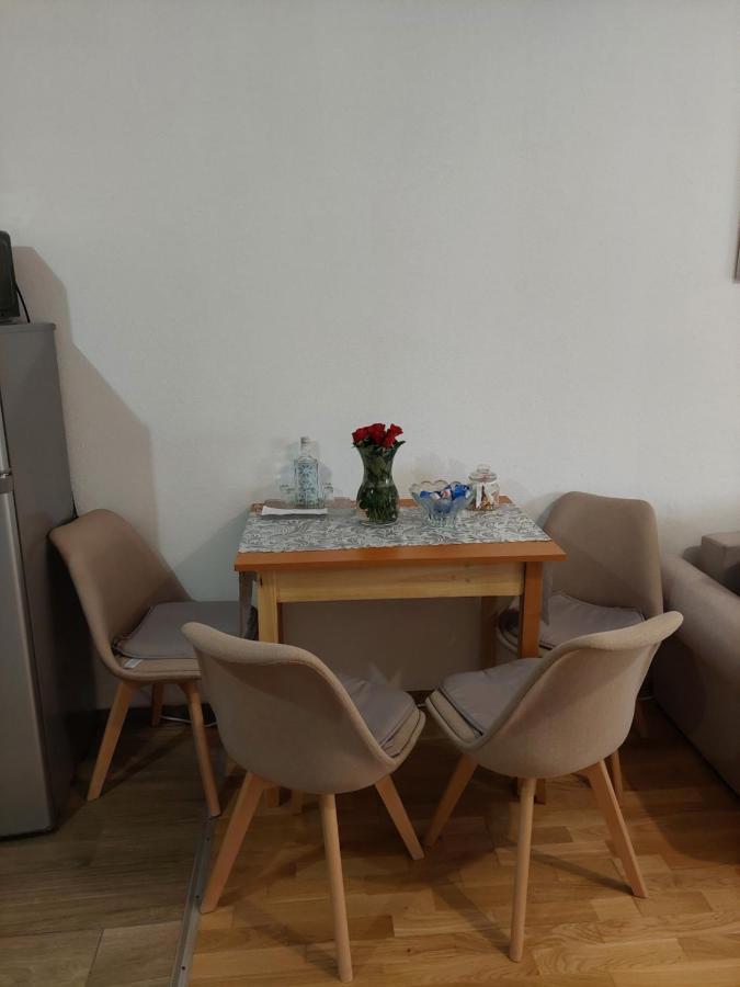 Apartament Ambrus Сигишоара Экстерьер фото